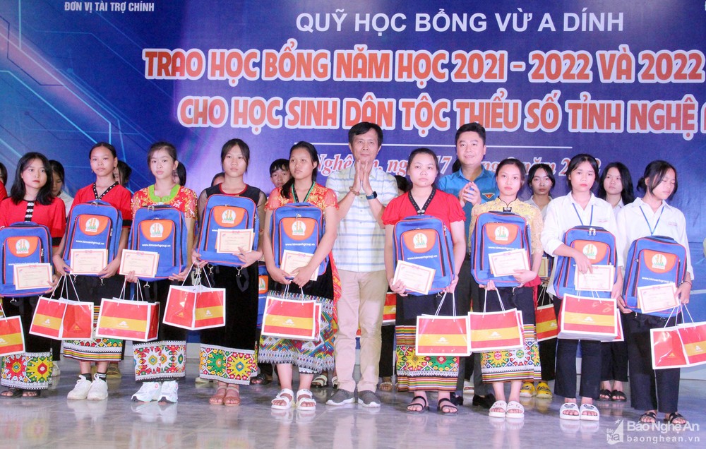 bna-hoc-bong-tquynh-7036.jpg