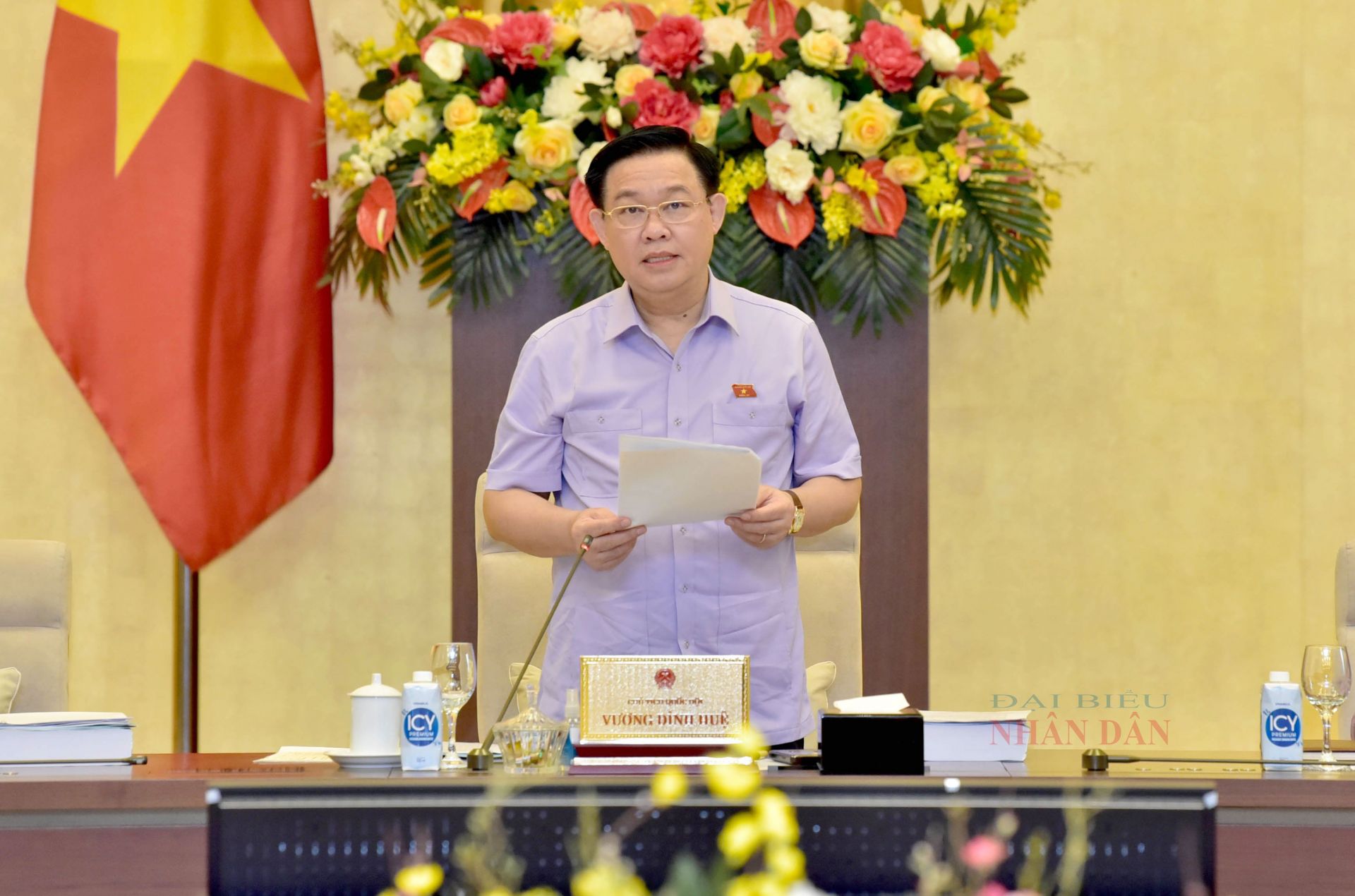 Chủ tịch Quốc hội Vương Đình Huệ chủ trì phiên họp chuyên đề pháp luật của Ủy ban Thường vụ Quốc hội