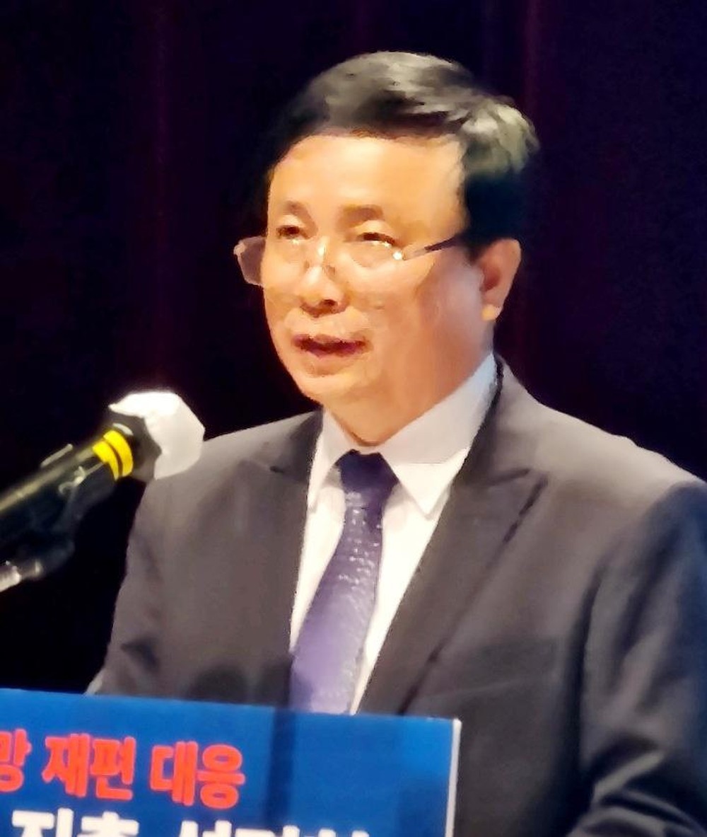 anh-anh-long-phat-bieu-tai-hoi-nghi-ket-noi-dau-tu-tai-seoul-3426.jpg