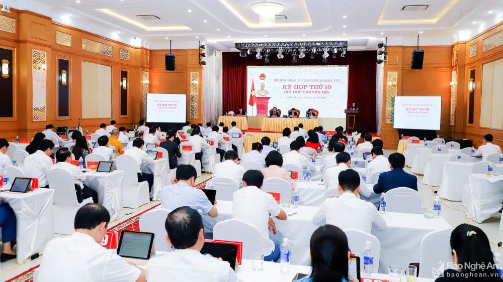 bna-toan-canh-ky-hop-thu-10-hdnd-tinh-nghe-an-khoa-xviii-897.jpg