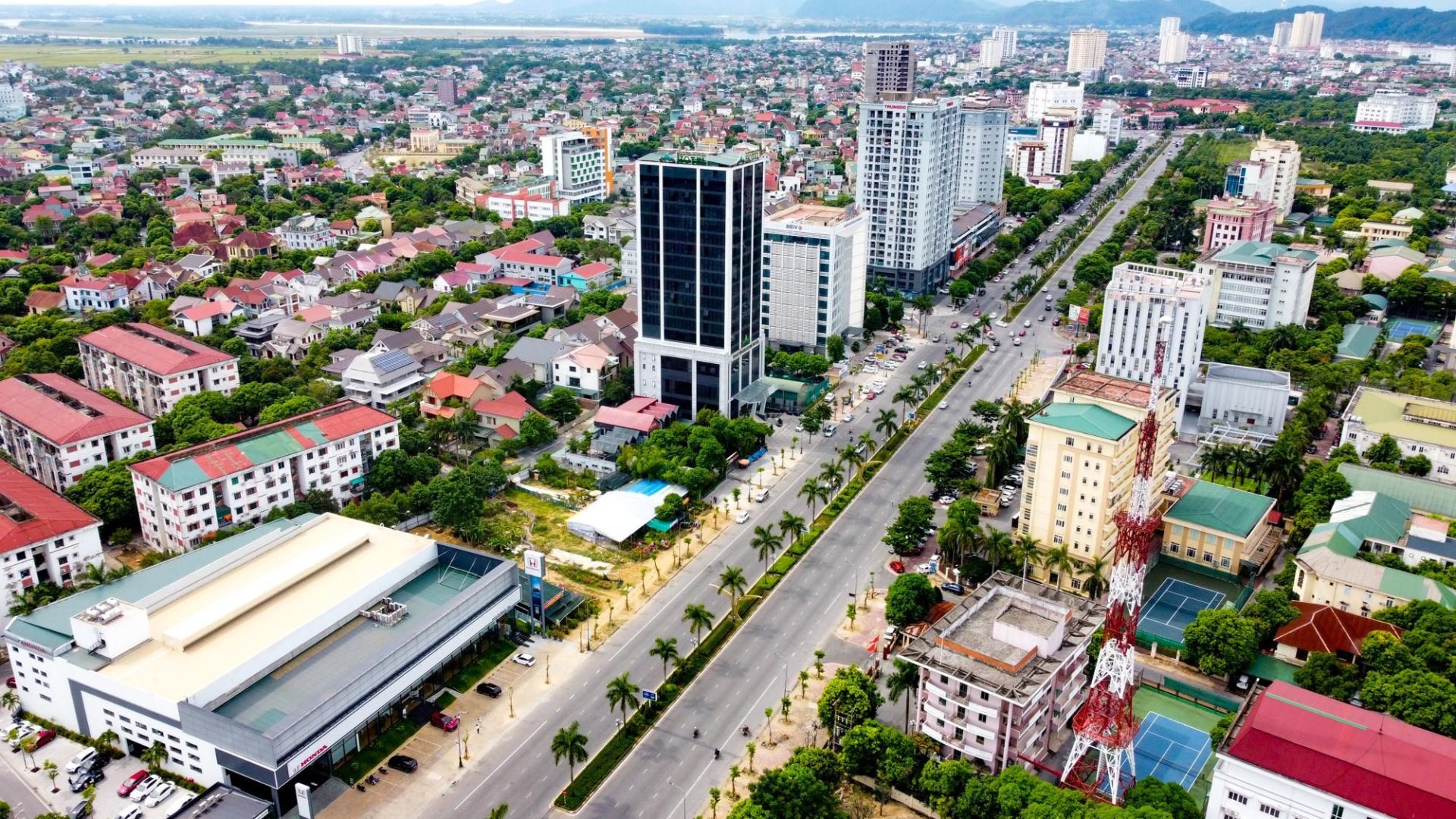 tp-vinh-ang-ngay-cang-phat-trien--anh-ctv.jpg