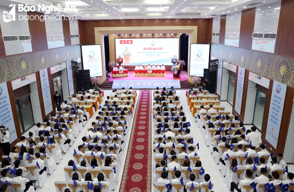 bna-anh-1-dai-hoi-sinh-vien-phien-trong-the-3891.jpg.webp