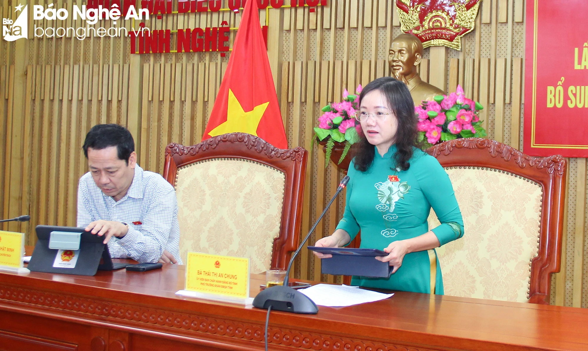 bna-mh5-8639.jpg.webp