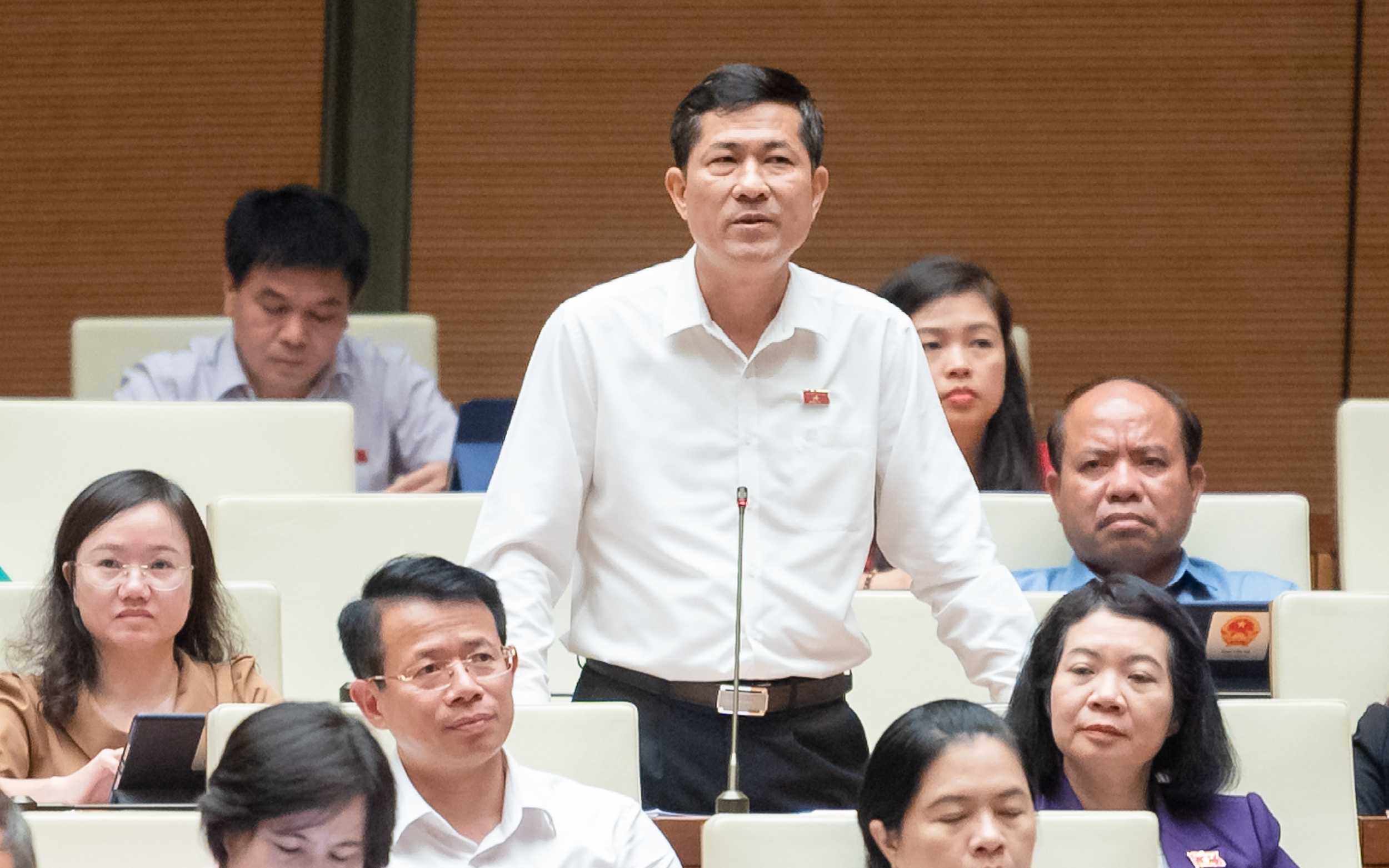 Giáo sư Thái Văn Thành: Bộ Giáo dục và Đào tạo không nhất thiết biên soạn sách giáo khoa cho tất cả các môn học