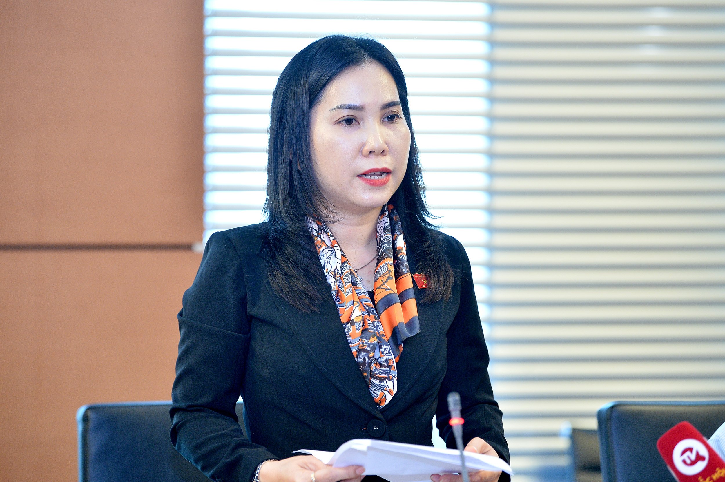 %C4%90BQH%20L%C3%AA%20Th%E1%BB%8B%20Ng%E1%BB%8Dc%20Linh%20(B%E1%BA%A1c%20Li%C3%AAu).jpg