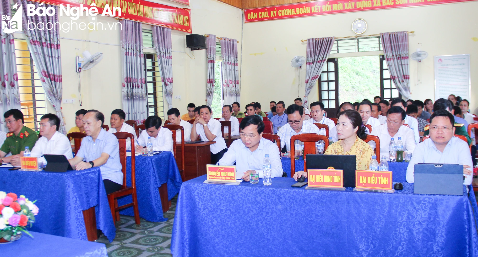 bna-mh22-7925.jpg.webp