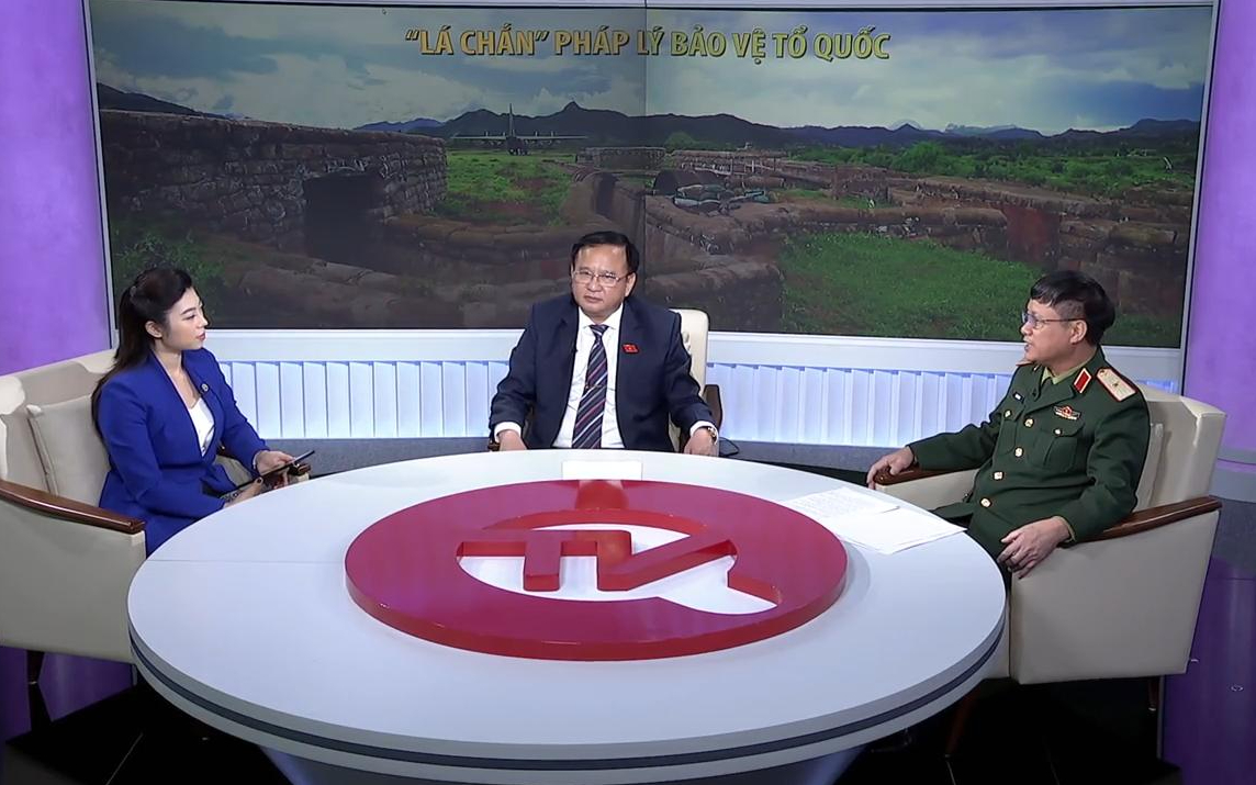 Trước giờ bấm nút: "Lá chắn" pháp lý bảo vệ tổ quốc