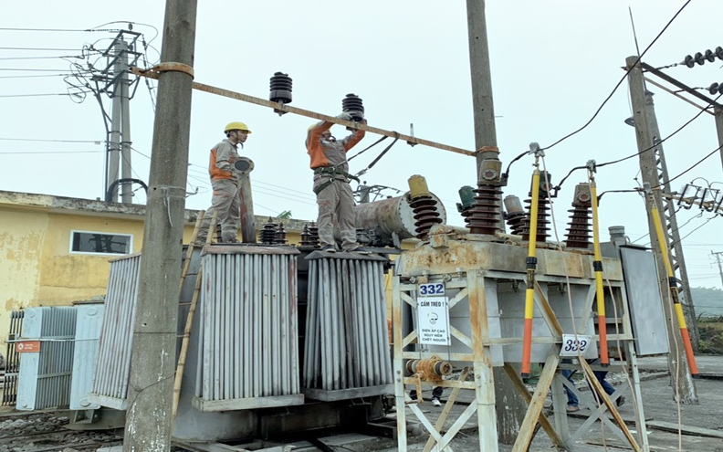 Sở Công thương trả lời cử tri xã Hưng Trung về nâng công suất các trạm biến áp