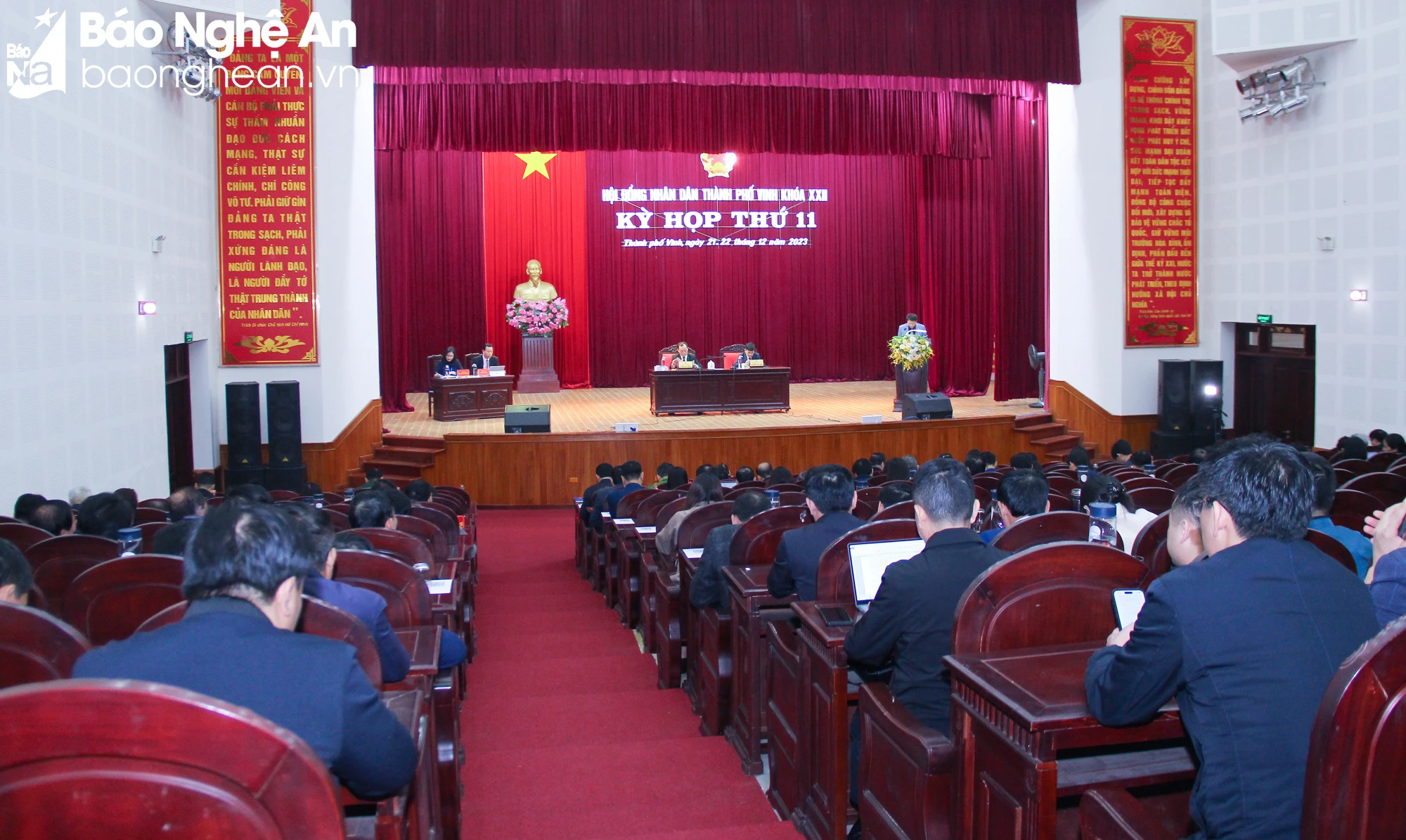 bna-mh30-5765.jpg.webp