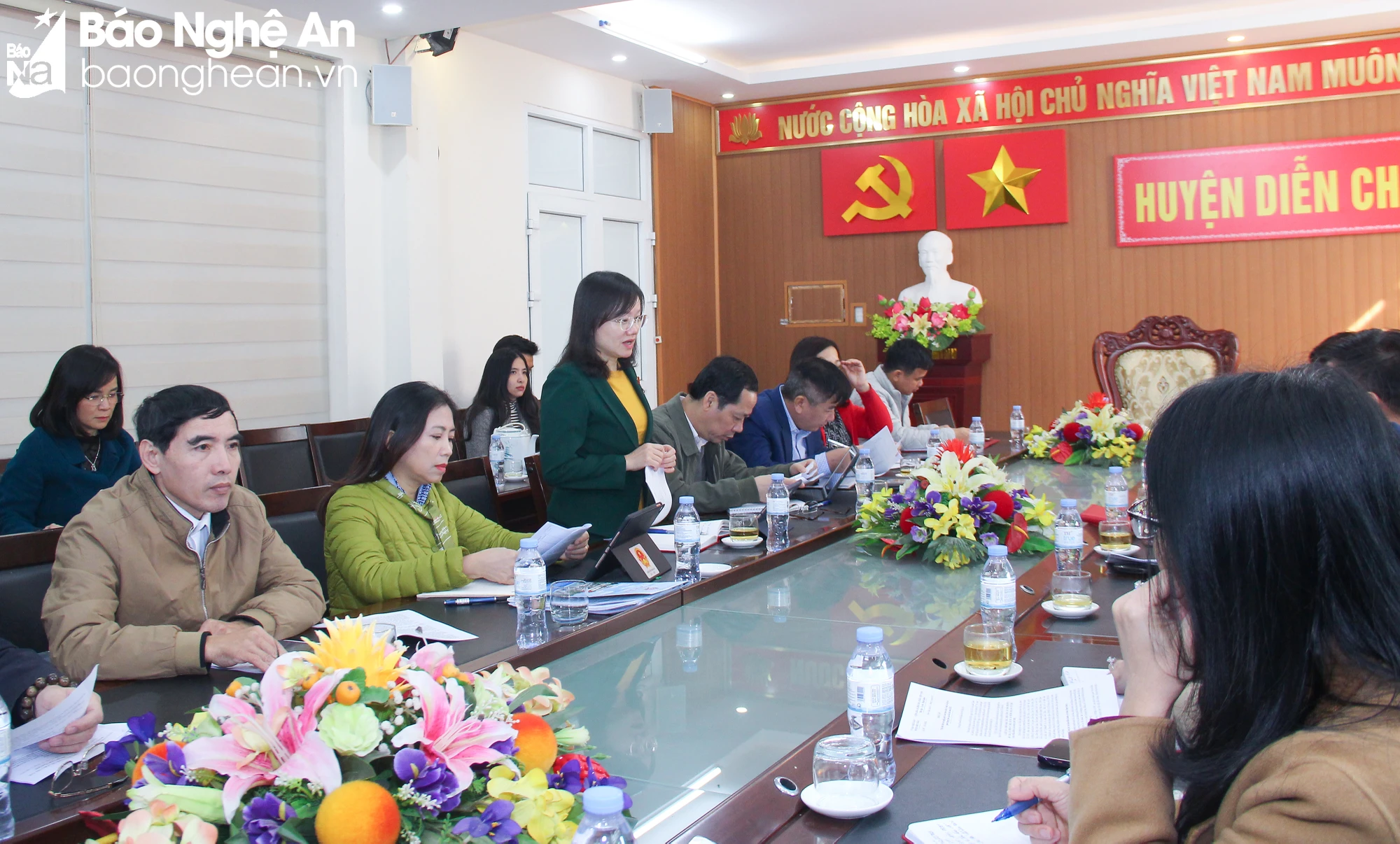bna-mh52-2073.jpg.webp