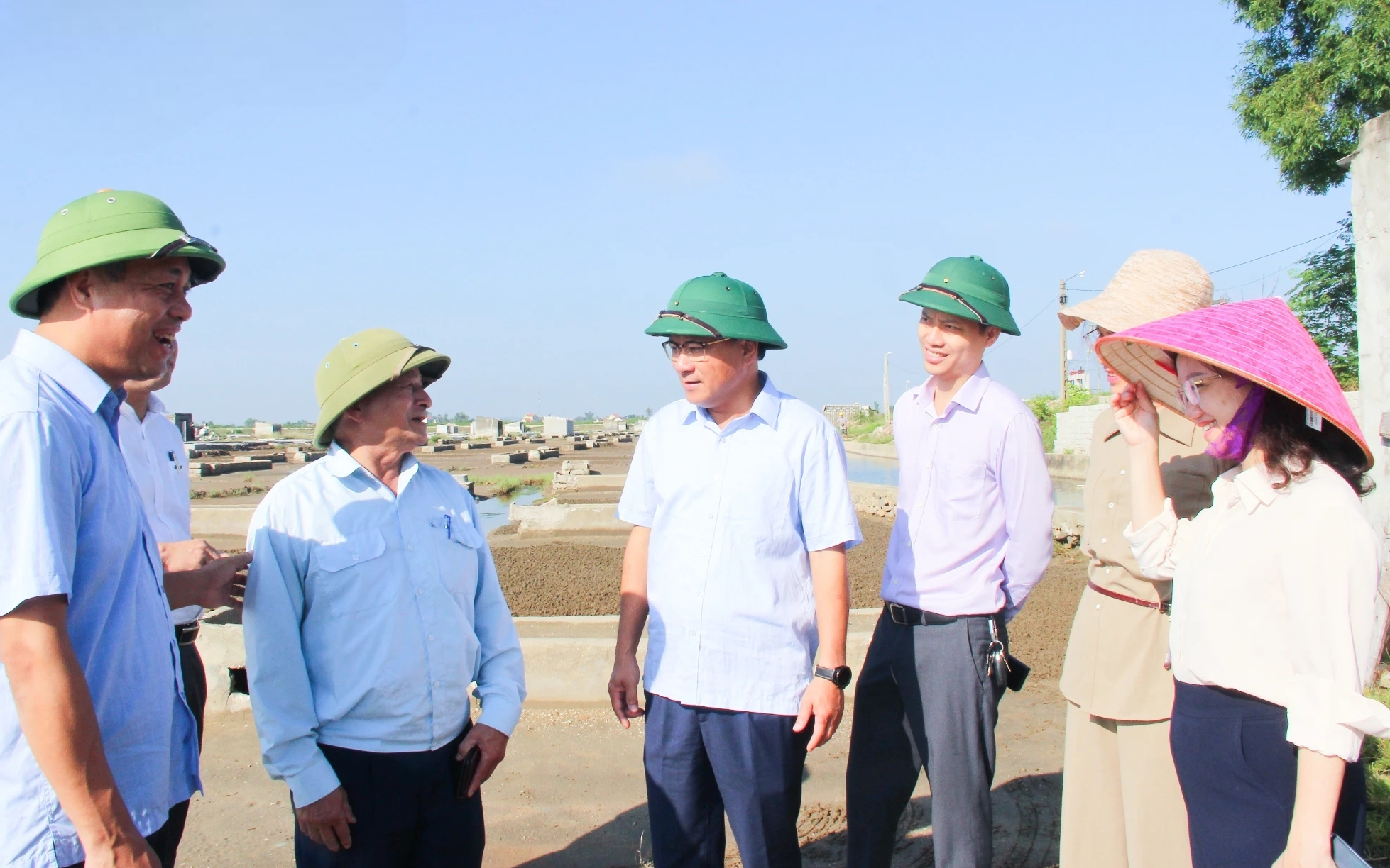 Tiếp tục đồng hành cùng hệ thống chính trị tháo gỡ khó khăn, thực hiện các mục tiêu đặt ra