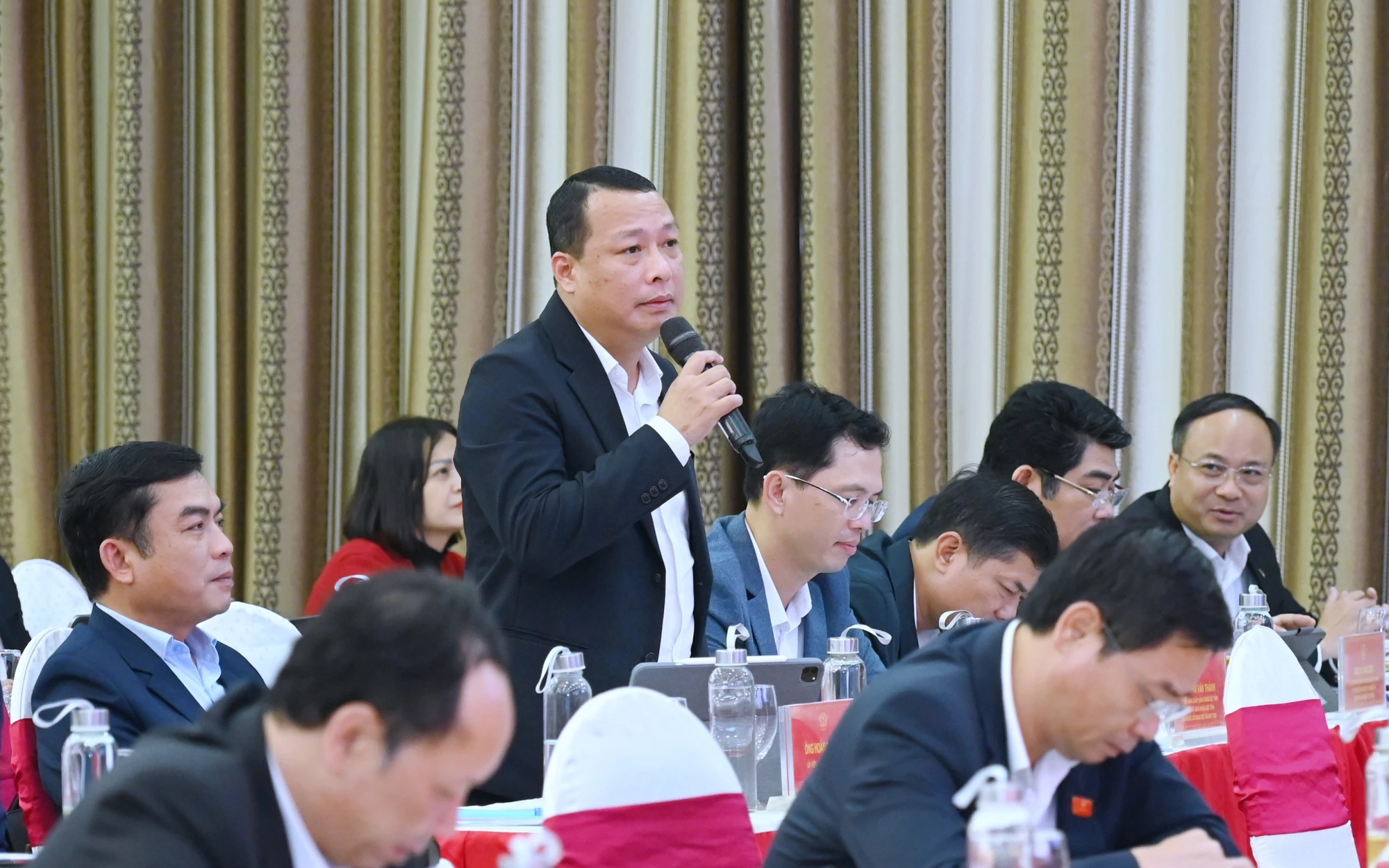 Lãnh đạo các sở, ngành lý giải nguyên nhân các chương trình mục tiêu quốc gia giải ngân thấp