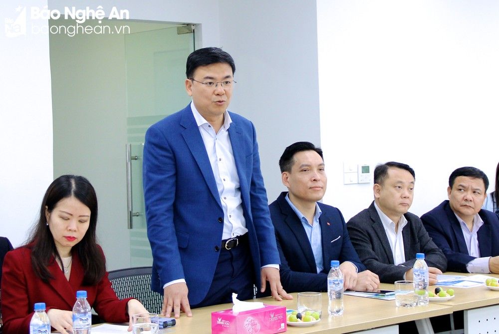 bna-thu-truong-anh-my-nga-6931.jpg