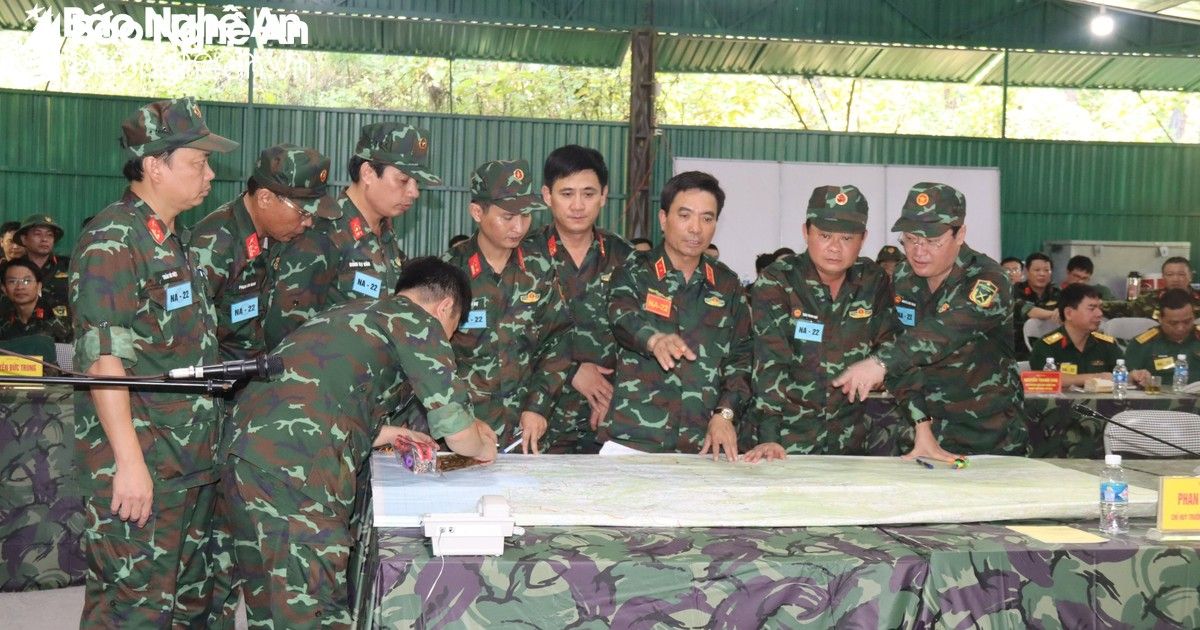 Phát huy sức mạnh tổng hợp để xây dựng, bảo vệ Tổ quốc