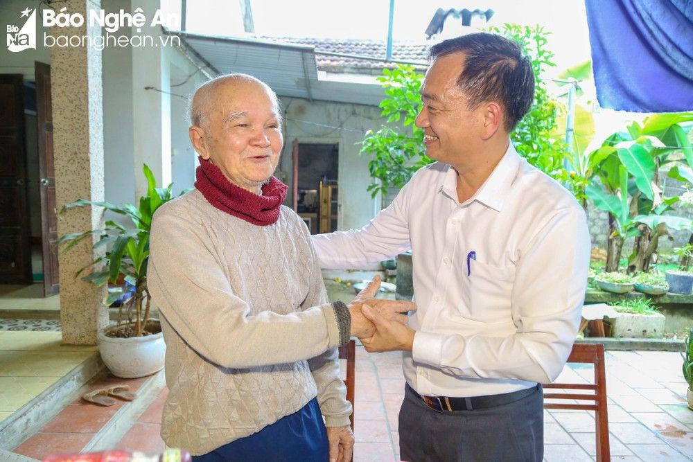 Đồng chí Thái Ngô Dương: Từ cậu bé liên lạc đến Tổng Biên tập Báo Nghệ An