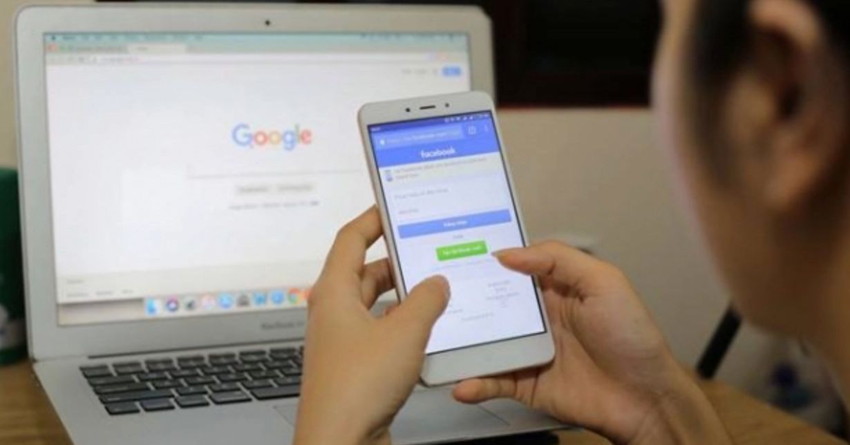 Công chức, viên chức có nên sử dụng mạng xã hội trong giờ làm việc?