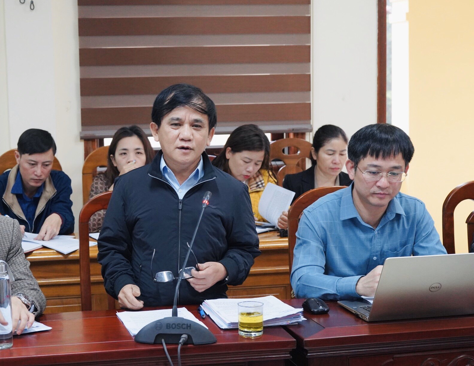 ban-phap-che-hnd-huyen-chi-ra-1-so-thuc-trang-hnd-cap-xa-thi-tran-con-gap-phai.jpg