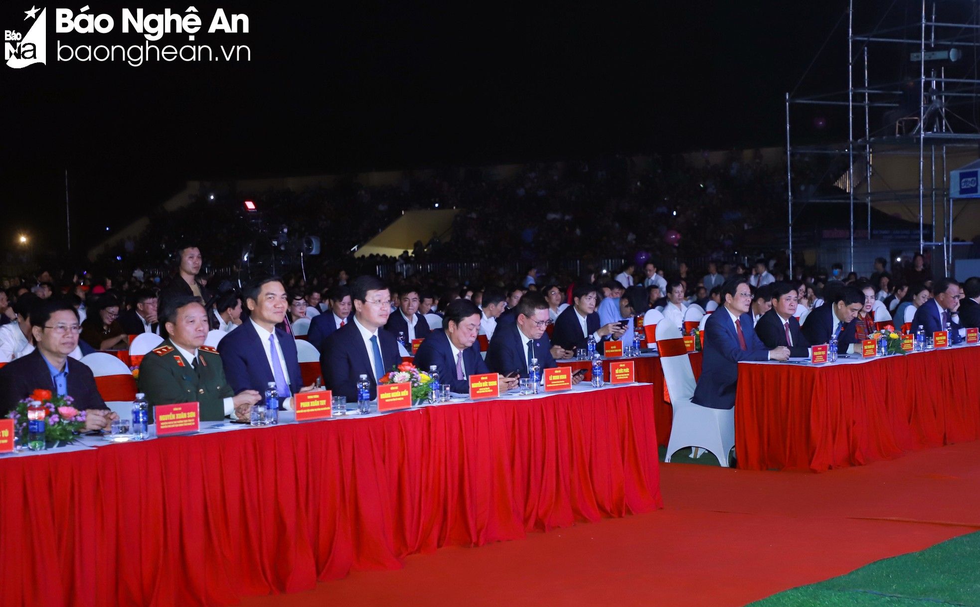 bna-cac-dong-chi-lanh-dao-trung-uong-tinh-du-le-ky-niem-8154.jpg