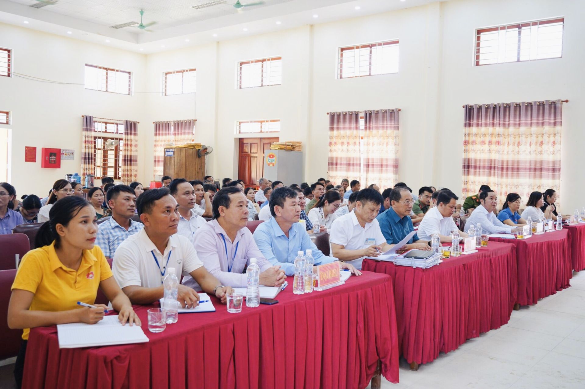 toan-canh-tai-xa-nghia-hanh.jpg