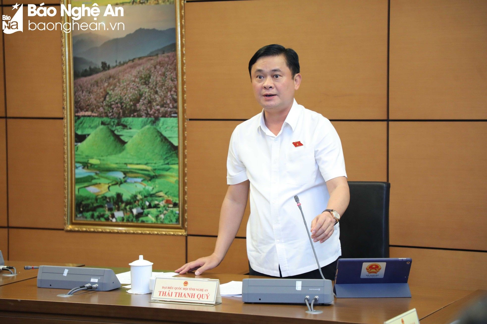 bna-dong-chi-thai-thanh-quy-bi-thu-tinh-uy-truong-doan-dbqh-tinh-nghe-an-chu-tri-phien-thao-luan-tai-to-3-anh-thanh-long-3890.jpg