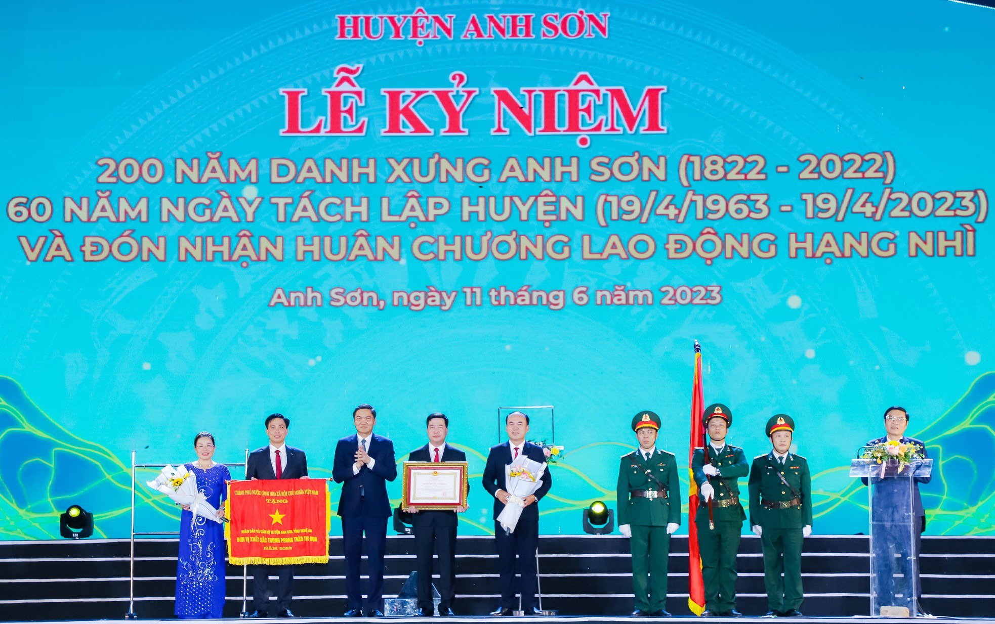 huyen-anh-son-trong-the-ky-niem-200-nam-danh-xung-anh-son-va-60-nam-ngay-tach-lap-huyen--n3.jpg