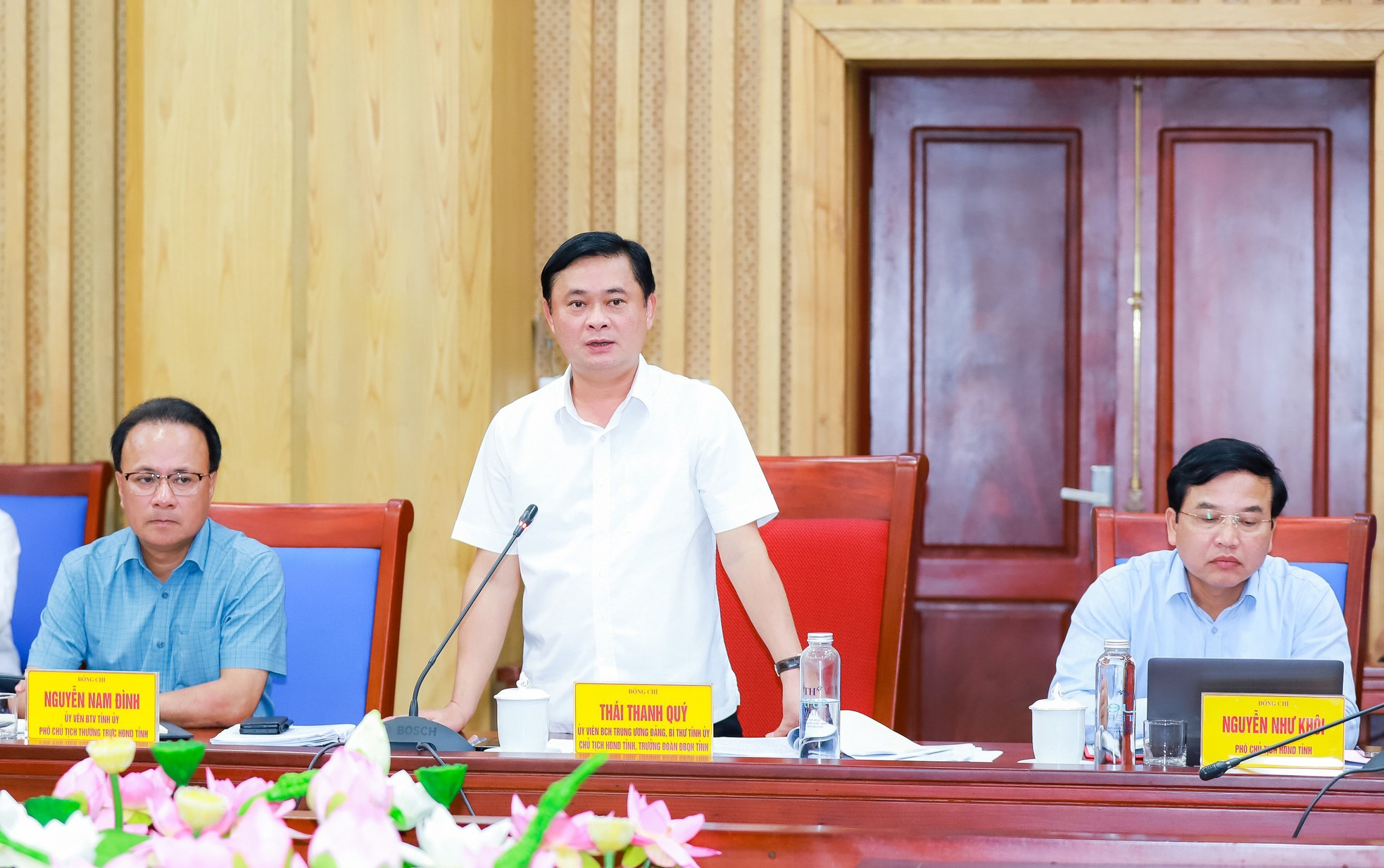 doan-giam-sat-hdnd-tinh-nghe-an-ve-cong-tac-bao-ve-moi-truong-lam-viec-voi-ubnd-tinh--n10.jpg