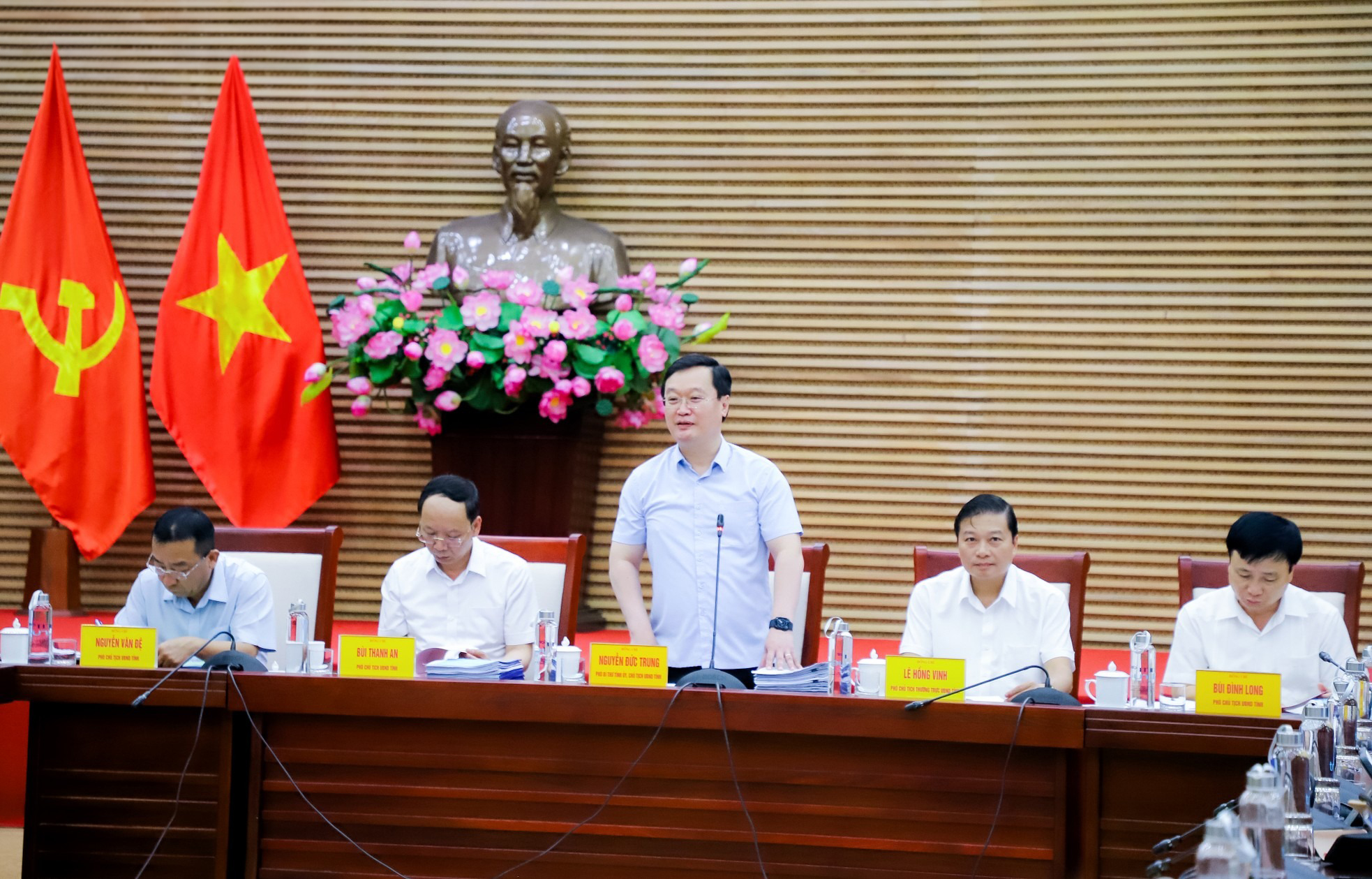 UBND tỉnh Nghệ An thống nhất thông qua các báo cáo, dự thảo Nghị quyết trình HĐND tỉnh ở kỳ họp giữa năm 2023