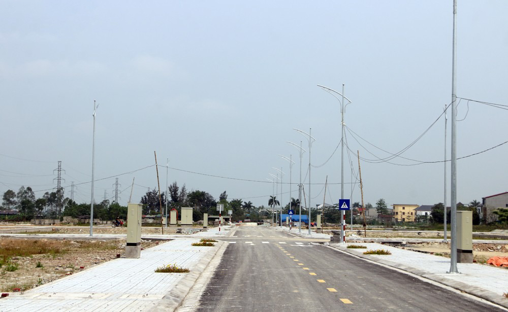 UBND tỉnh Nghệ An quy định về ủy quyền xác định, thẩm định và quyết định giá đất cho UBND cấp huyện