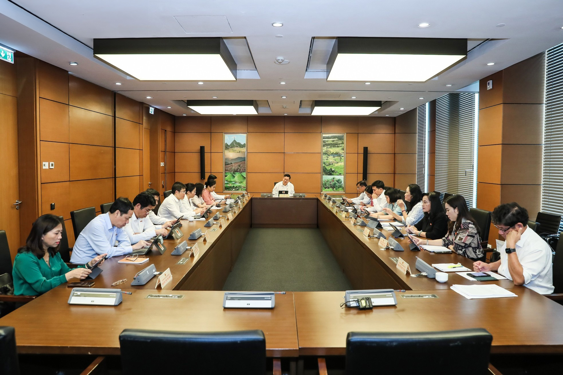quoc-hoi-thong-qua-luat-gia-sua-doi--n3.jpg