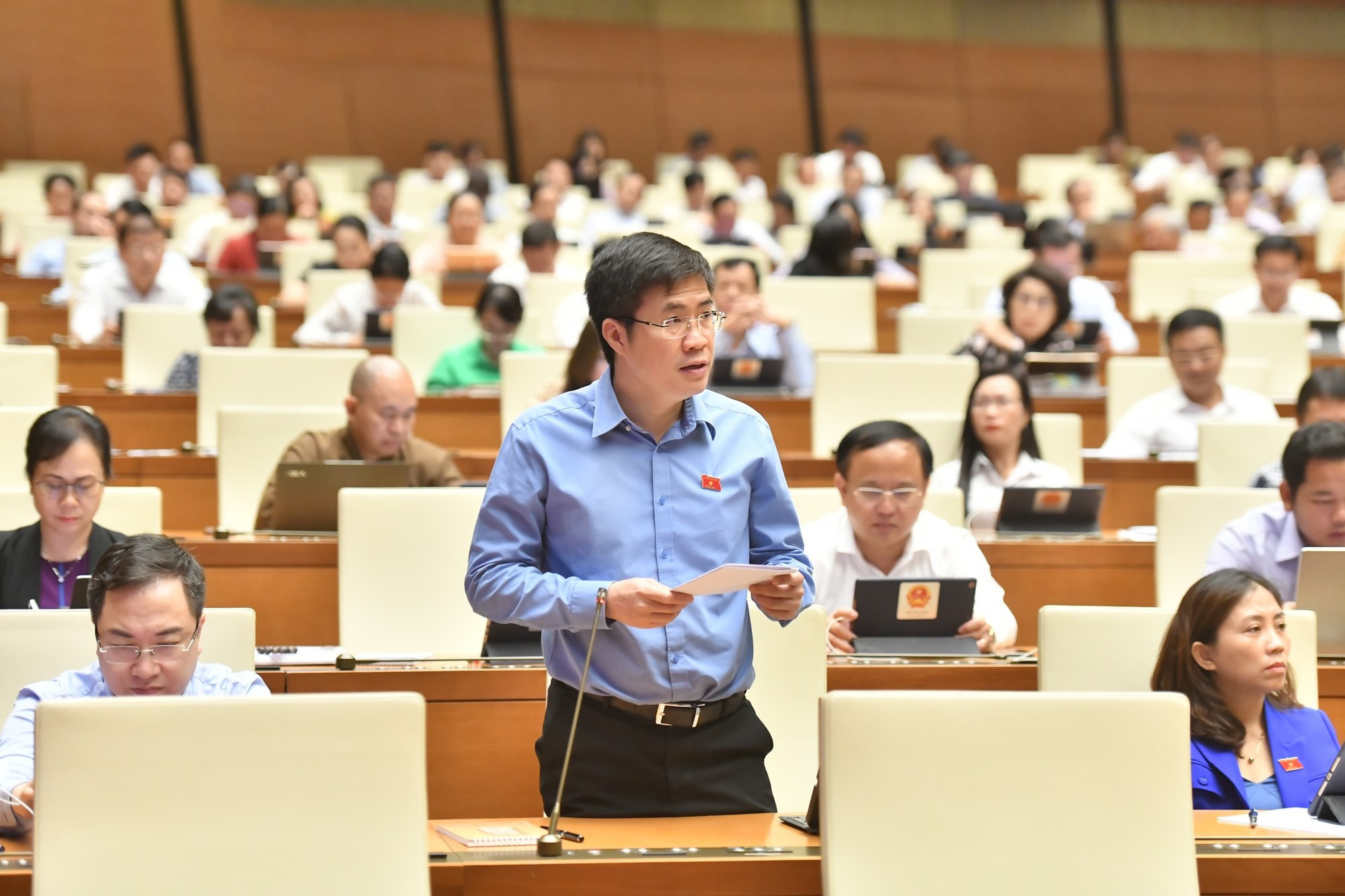 Đại biểu Quốc hội đoàn Nghệ An kiến nghị giải pháp khuyến khích người dân ghi đúng giá chuyển nhượng quyền sử dụng đất trên hợp đồng