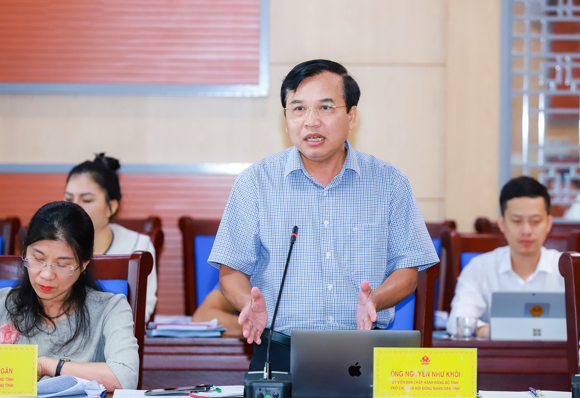 thuong-truc-hdnd-tinh-nghe-an-tham-tra-cac-bao-cao-du-thao-nghi-quyet-do-ubnd-tinh-trinh-ky-hop-thu-14--n6.jpg