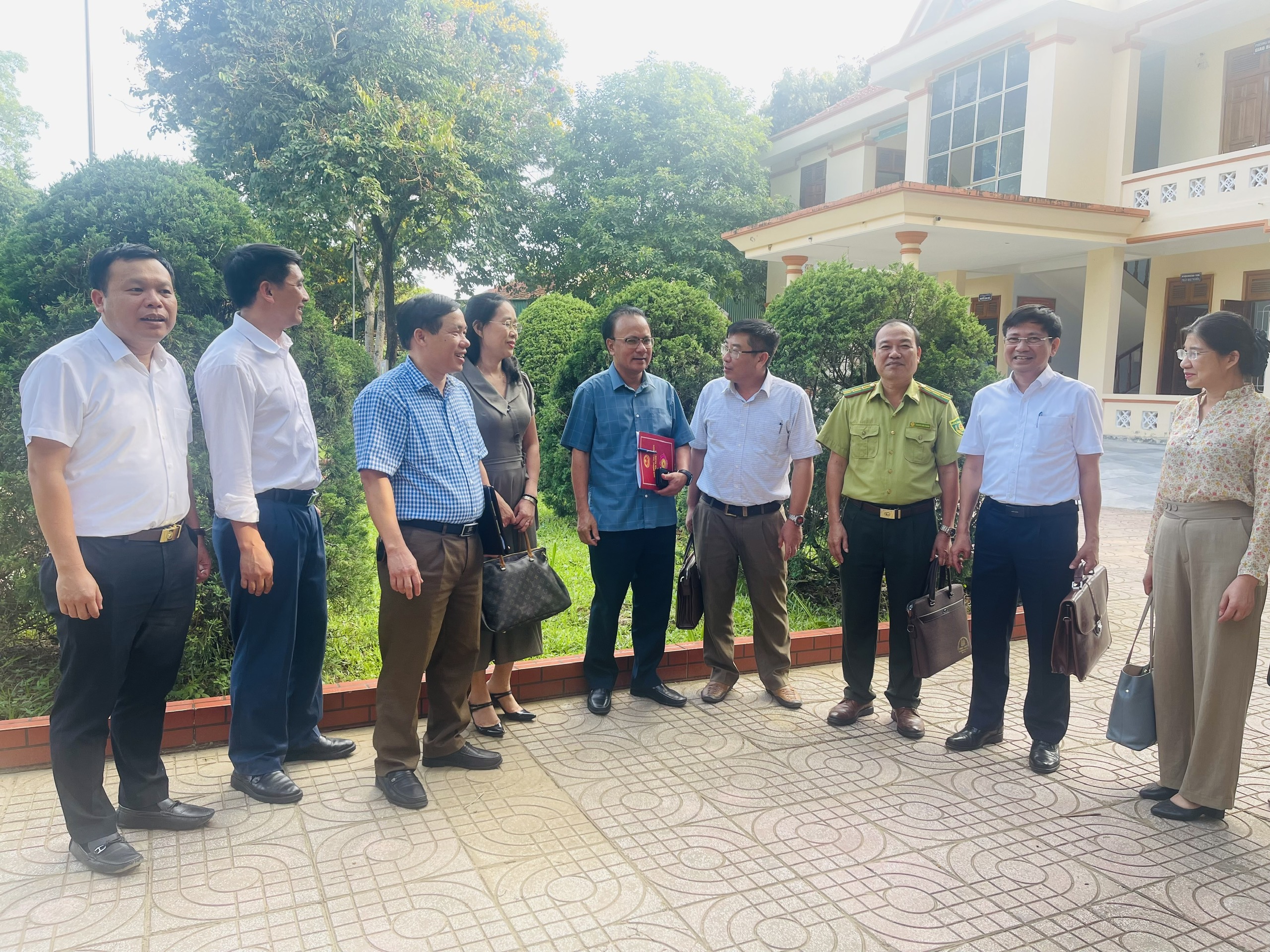 ban-kinh-te-ngan-sach-khao-sat-cong-tac-giao-dat-giao-rung-quan-ly-bao-ve-va-phat-trien-rung-tren-dia-ban-tinh--n3.jpg