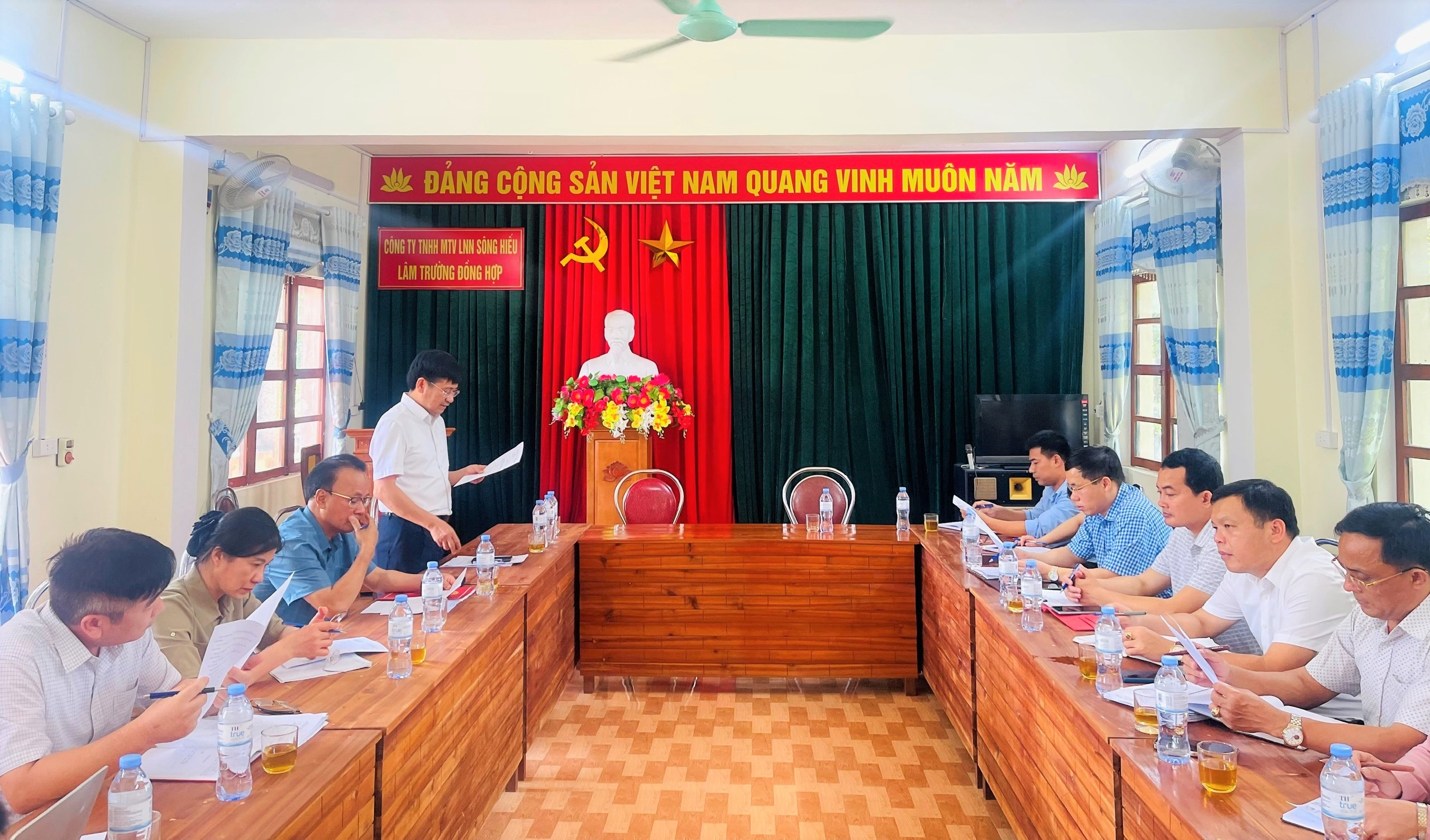 Ban Kinh tế - Ngân sách khảo sát công tác giao đất, giao rừng; quản lý, bảo vệ và phát triển rừng trên địa bàn huyện Quỳ Hợp