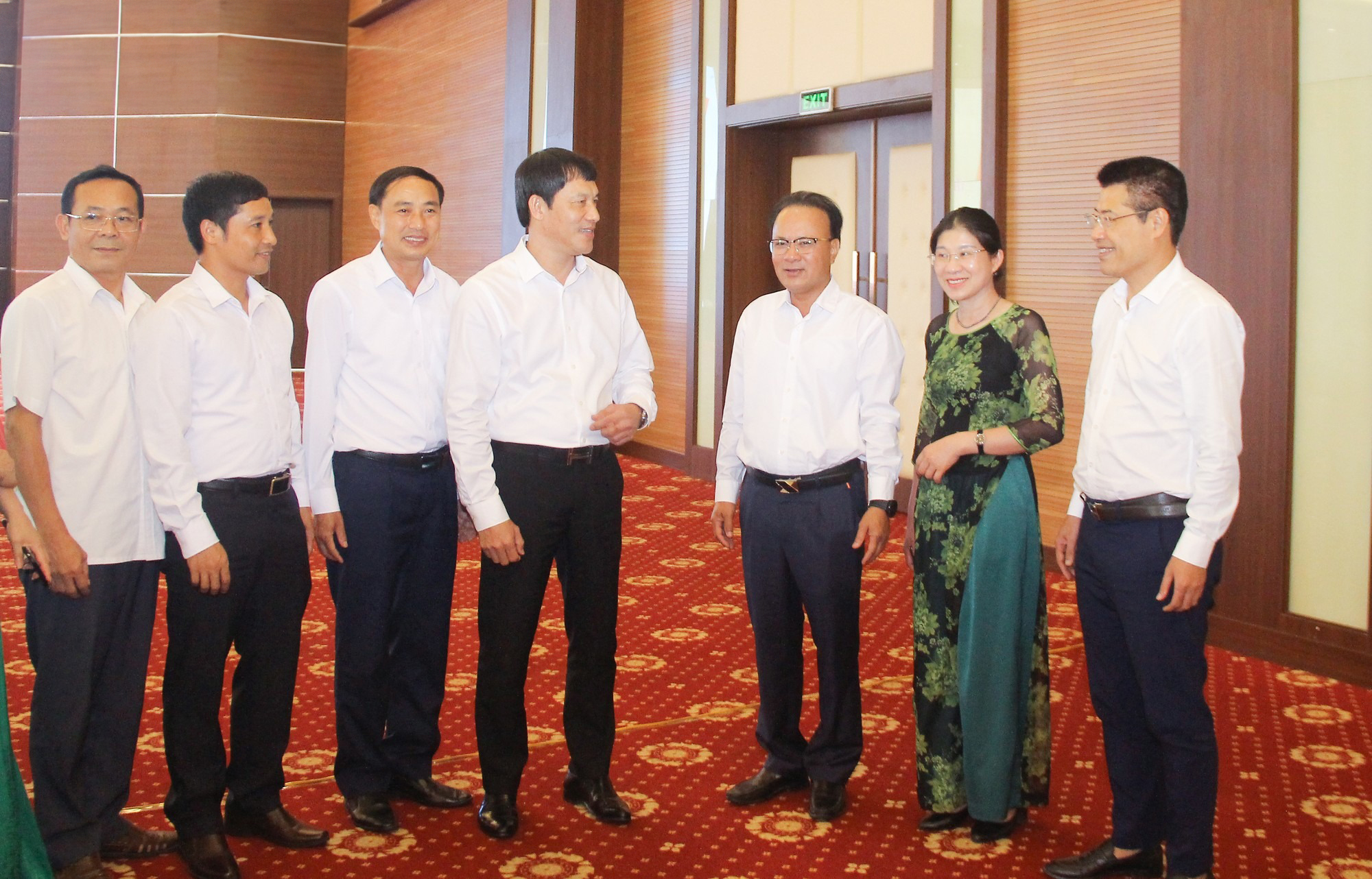 nhieu-cach-lam-hay-tu-hoi-nghi-trao-doi-kinh-nghiem-hoat-dong-thuong-truc-hdnd-cap-huyen-cum-2-lan-thu-ba--n10.jpg