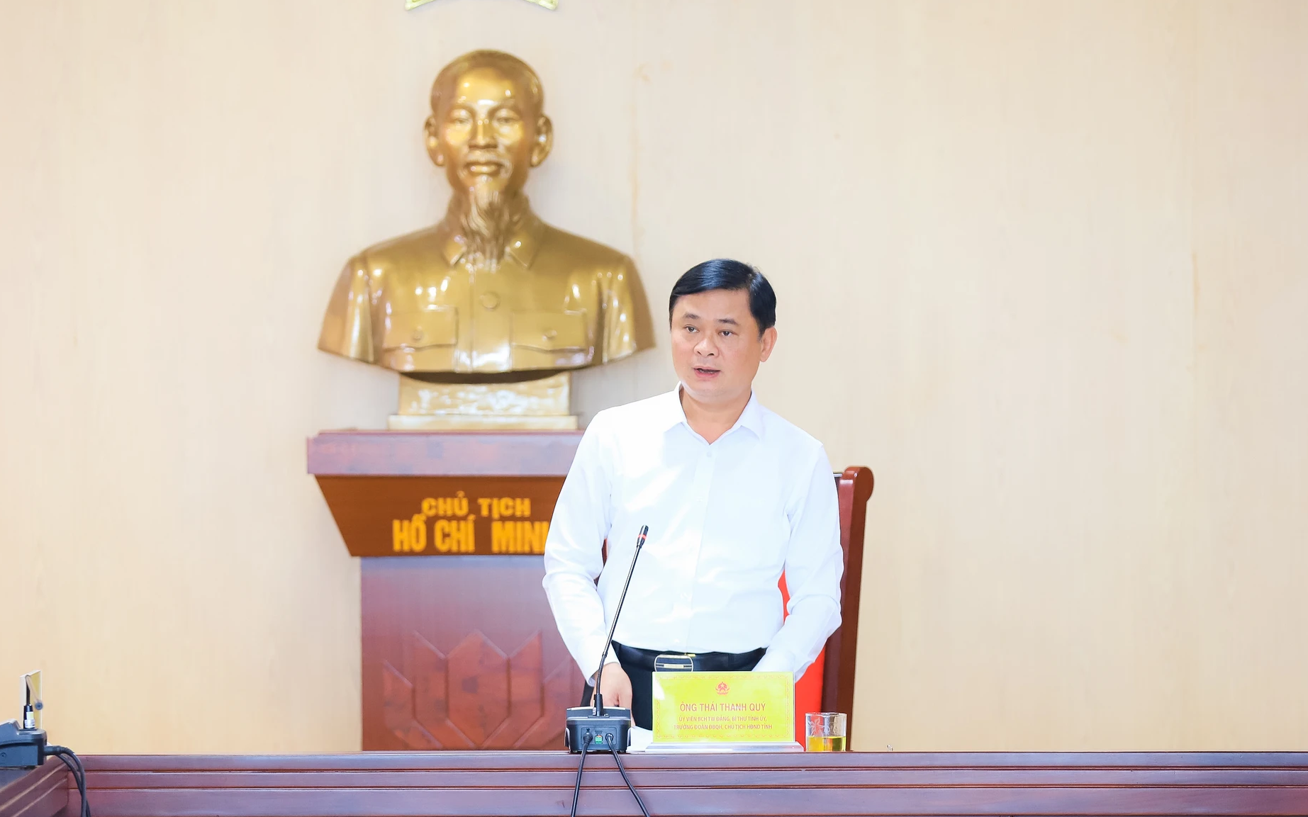 Thường trực HĐND tỉnh thống nhất tổ chức kỳ họp chuyên đề để xem xét thông qua nhiều nghị quyết quan trọng và thực hiện công tác nhân sự