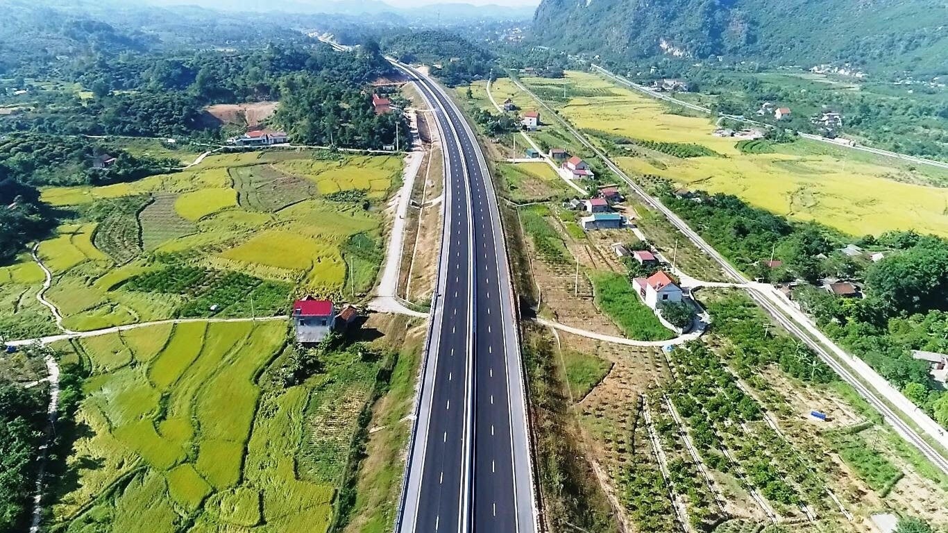bo-gtvt-cong-bo-hinh-hai-5-000-km-duong-cao-toc-906.jpeg
