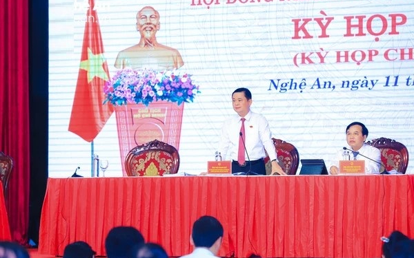 HĐND tỉnh Nghệ An thông qua 11 nghị quyết tại kỳ họp chuyên đề