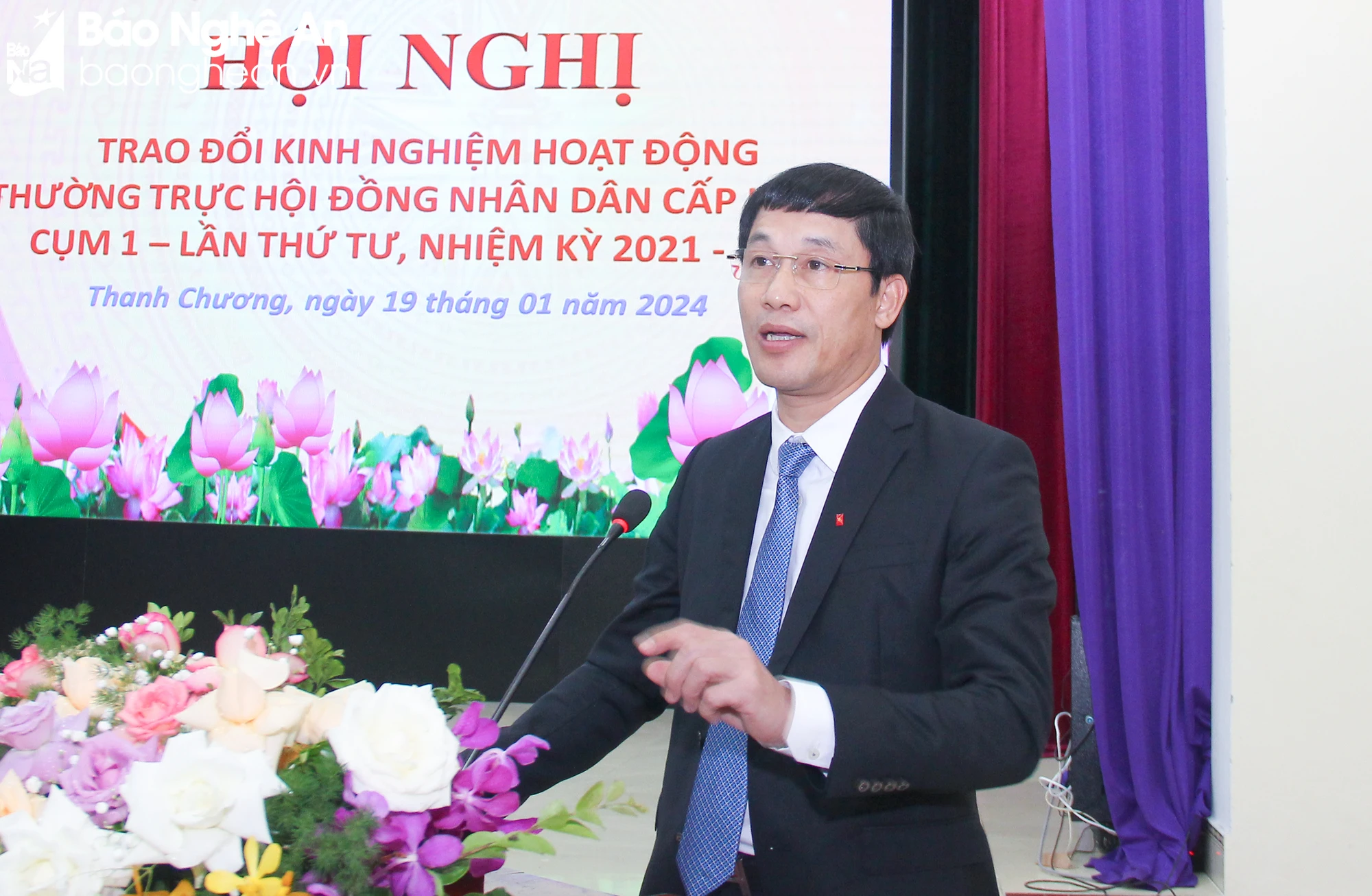 bna-mh6-5485.jpg.webp