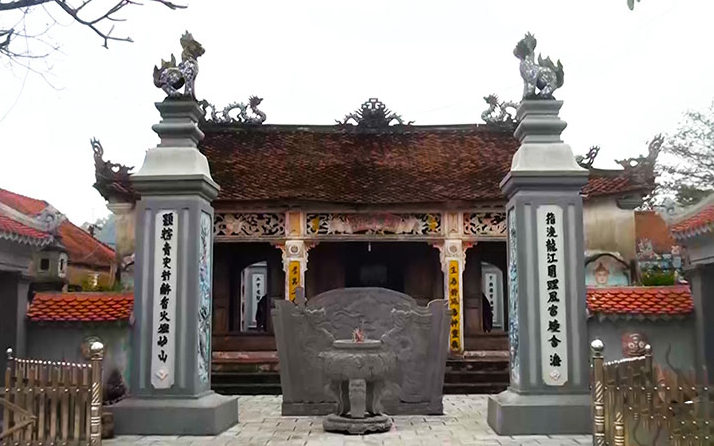 Sở Văn hóa và Thể thao trả lời cử tri Lê Trung Hiếu, phường Nghi Tân, thị xã Cửa Lò về hỗ trợ cho người trong coi di tích lịch sử cấp Quốc gia đền Vạn Lộc