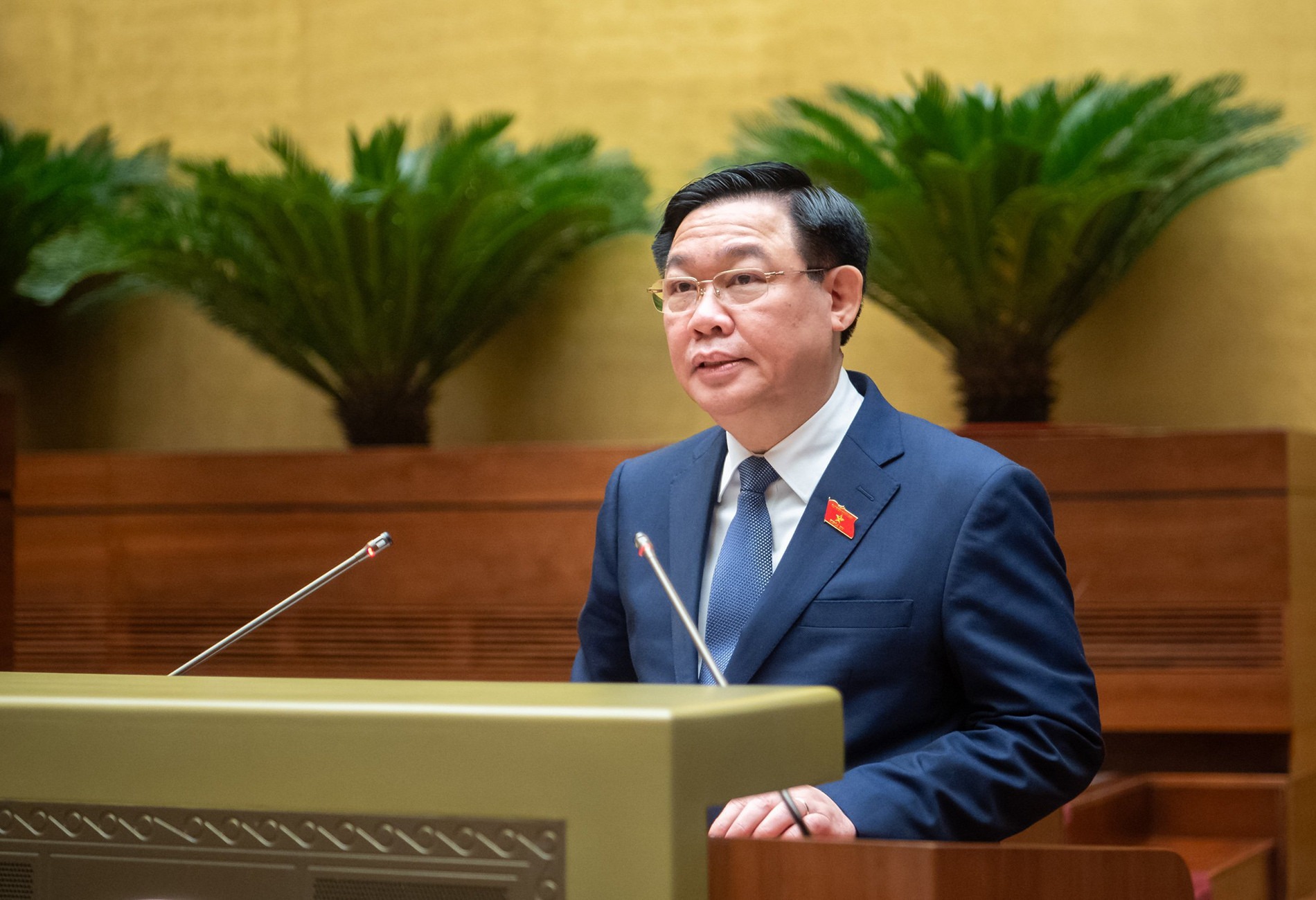 vuongdinhhue-01-381.jpg?width=0&s=aLIkpx4LcQ9QDYz6nyUNzw