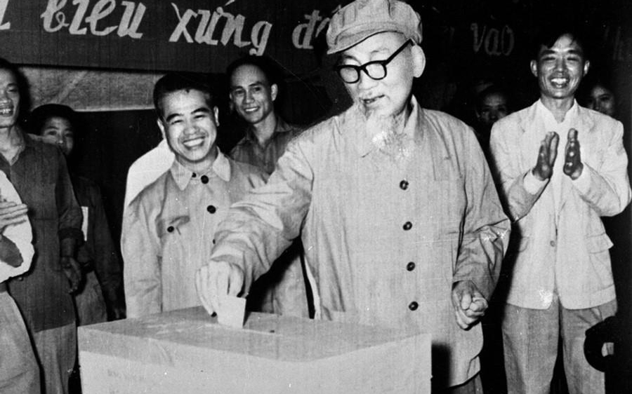 CHỦ TỊCH HỒ CHÍ MINH VỚI CUỘC TỔNG TUYỂN CỬ ĐẦU TIÊN BẦU QUỐC HỘI NƯỚC VIỆT NAM DÂN CHỦ CỘNG HÒA NĂM 1946