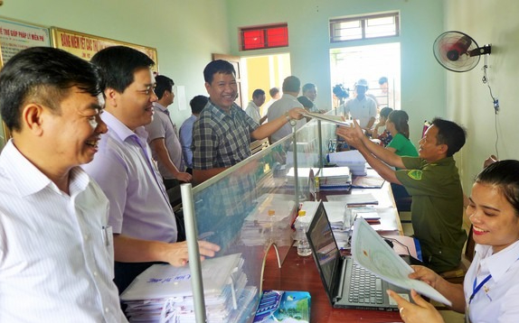 Sở Nội vụ trả lời cử tri Tăng Thị Nhung cán bộ UBND thị trấn Tân Kỳ, huyện Tân Kỳ về phụ cấp cho người hoạt động không chuyên trách cấp xã