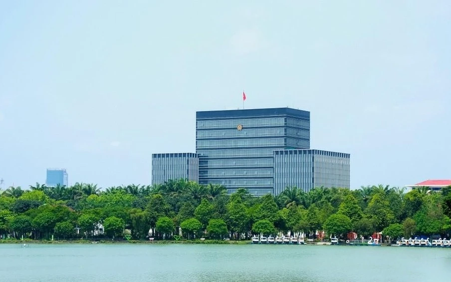 Ủy ban nhân dân tỉnh Nghệ An thông báo giờ làm việc mùa Đông