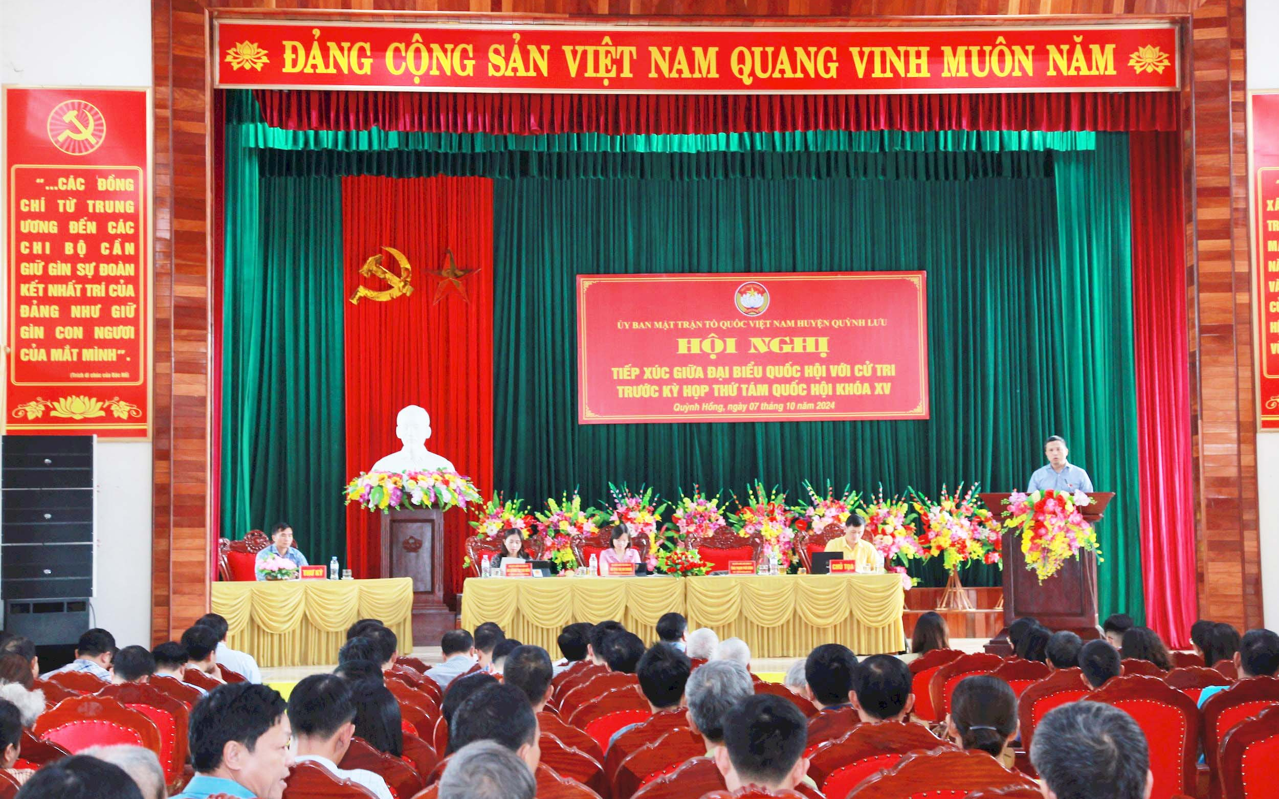 Cử tri huyện Quỳnh Lưu kiến nghị về cấp nước sạch, đền bù giải phóng mặt bằng