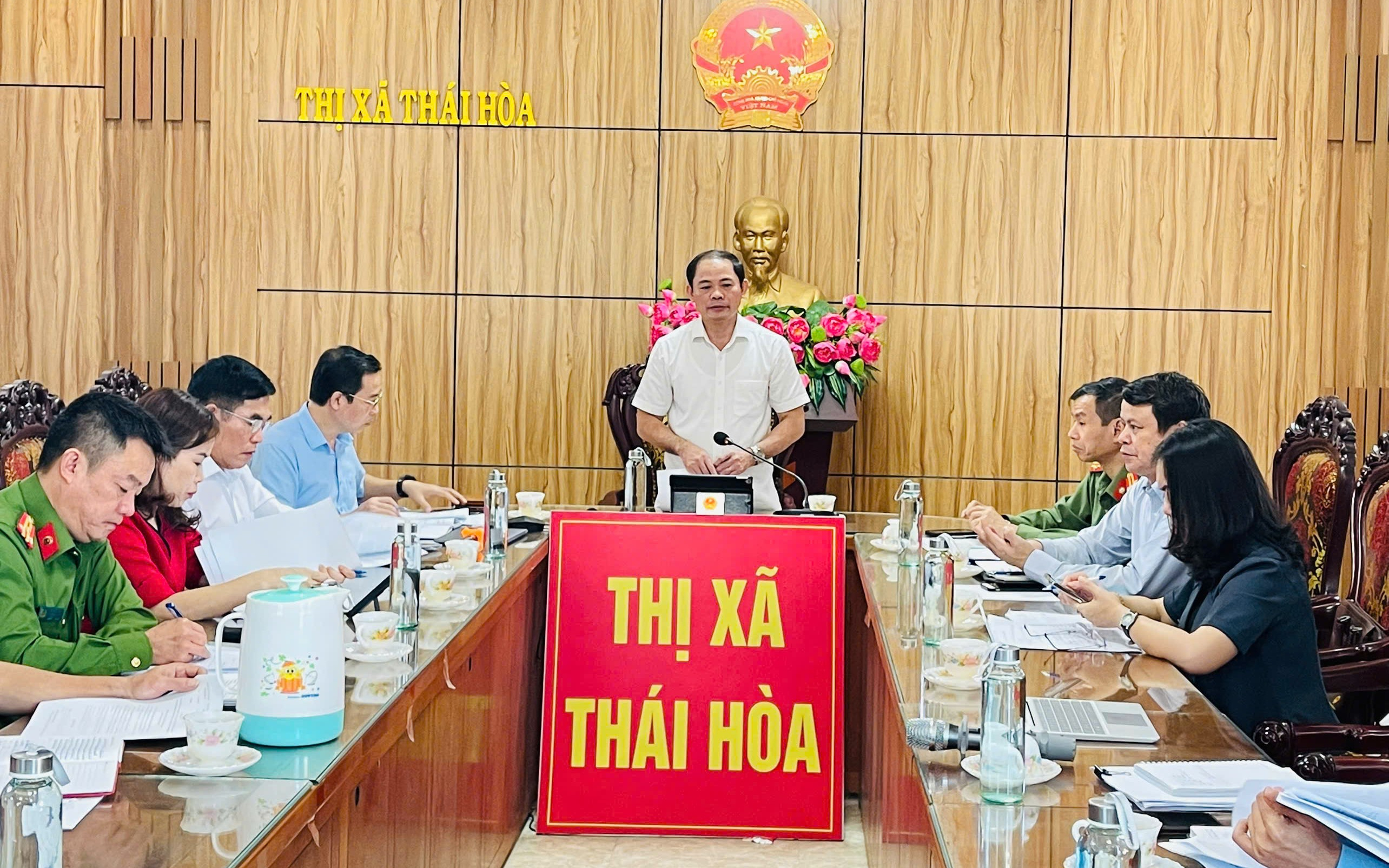 Ban Pháp chế HĐND tỉnh khảo sát về các dự thảo Nghị quyết liên quan đến lực lượng tham gia bảo vệ an ninh, trật tự ở cơ sở tại thị xã Thái Hòa