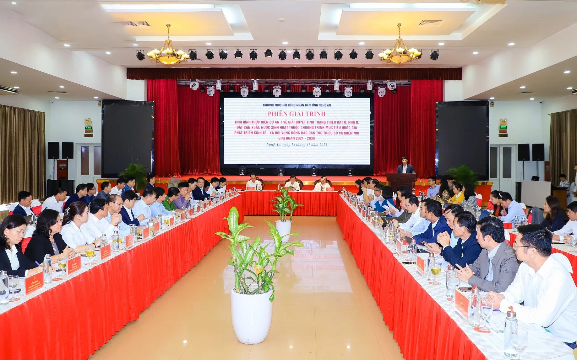 Từ “hơi thở” cuộc sống quay trở lại phục vụ cuộc sống