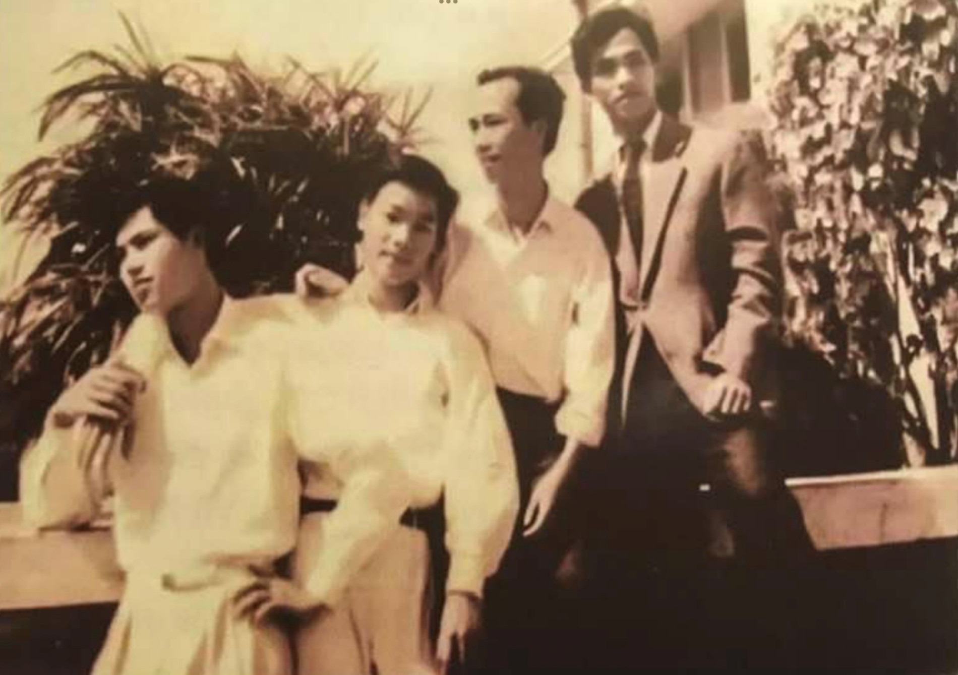 anh-1-tong-bi-thu-nguyen-phu-trong-908.jpg?width=0&s=sxKcdw1uLEoU-hBBNkfojQ