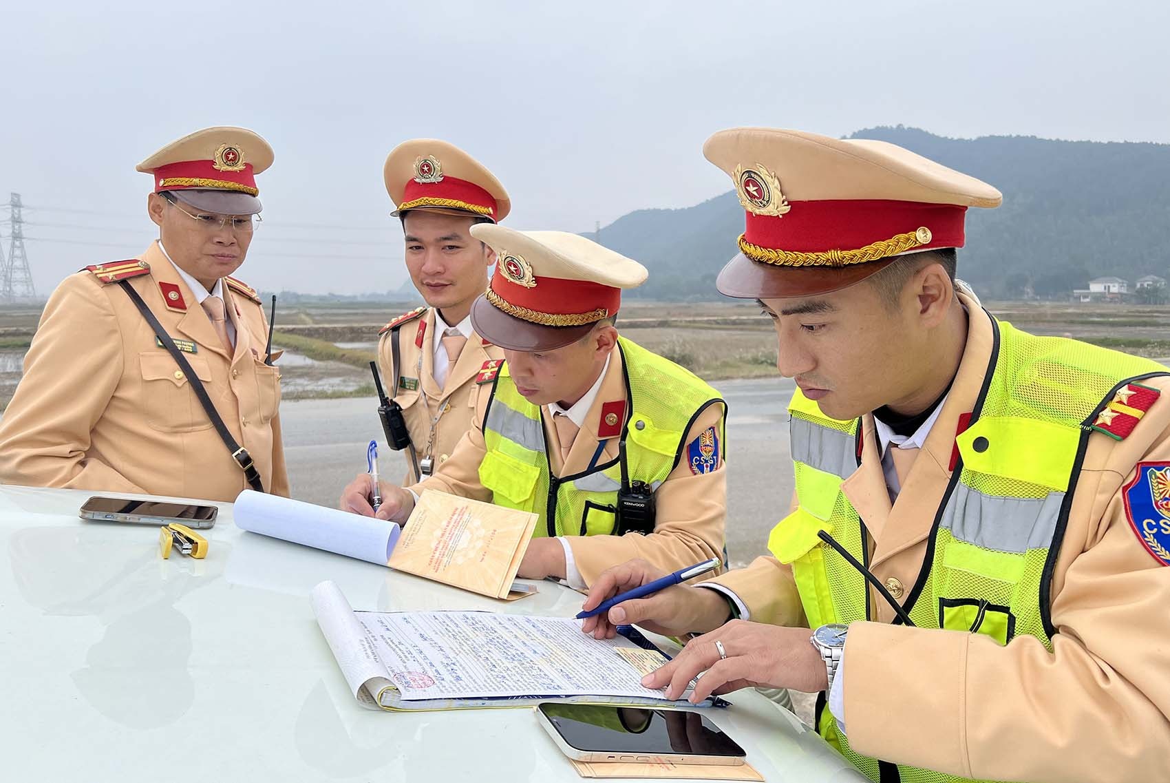 csgt-11-1-192.jpg?width=0&s=jhfz-nh9BQ0miR1lDc0Agg