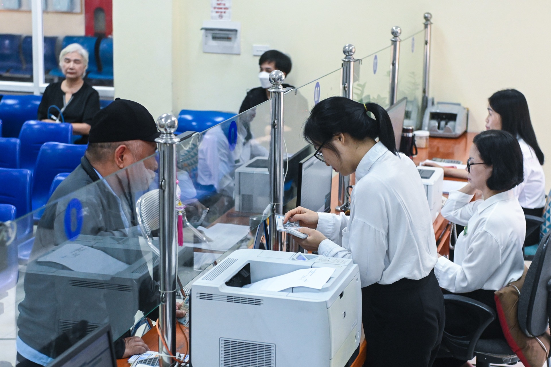 bao-hiem-xa-hoi-thach-thao-34-1294.jpg?width=0&s=m4rgvkzN2maje9oSgSiyFw