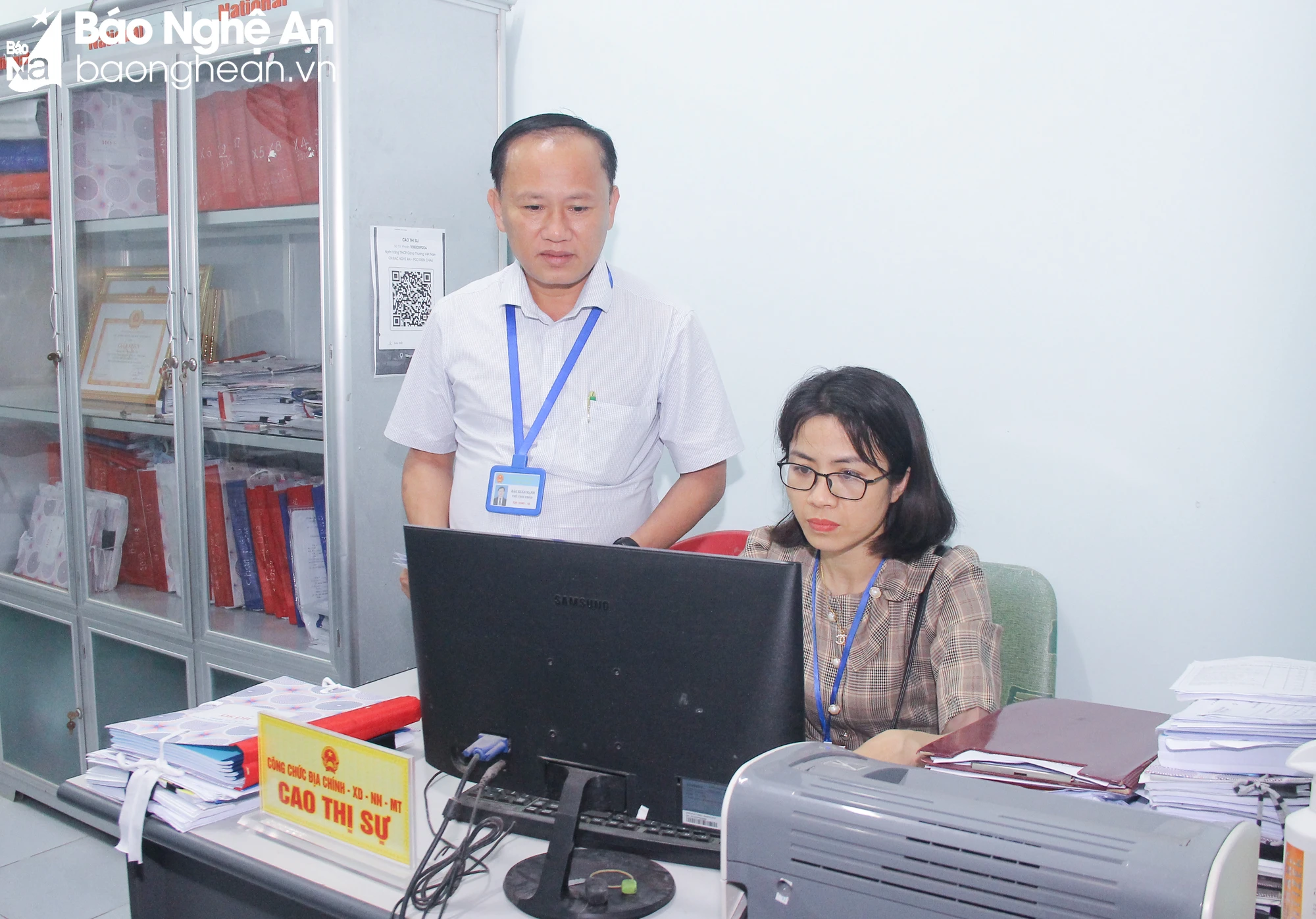bna-can-bo-xa-dien-thap-huyen-dien-chau-kiem-tra-giam-sat-cong-viec-cua-cong-chuc-anh-mai-hoa-3172.jpg.webp